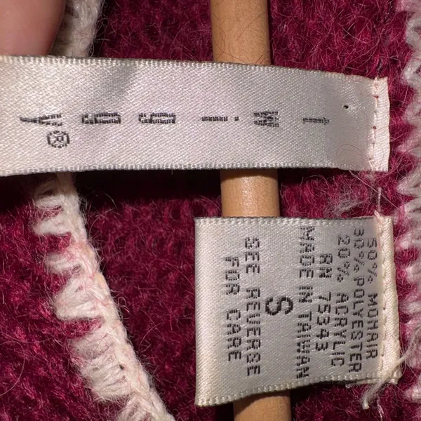 Vtg Twiggy Mohair Blend Fair Isle Snowflake Sweater Small Burgundy V-Neck Cozy - Image 6