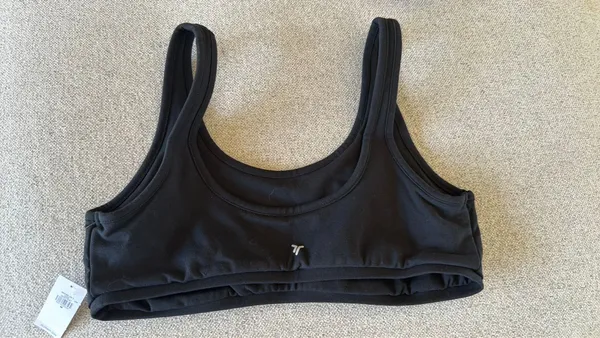 Old Navy Powerchill Sports Bra - Image 2