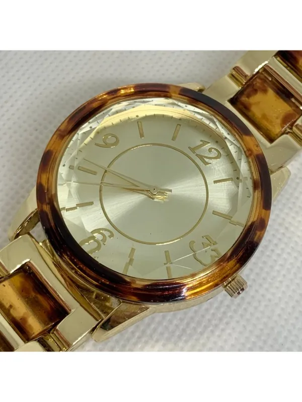 Gold tone tortoiseshell style women watch 38mm quartz analog up to 7.5” running - Image 2