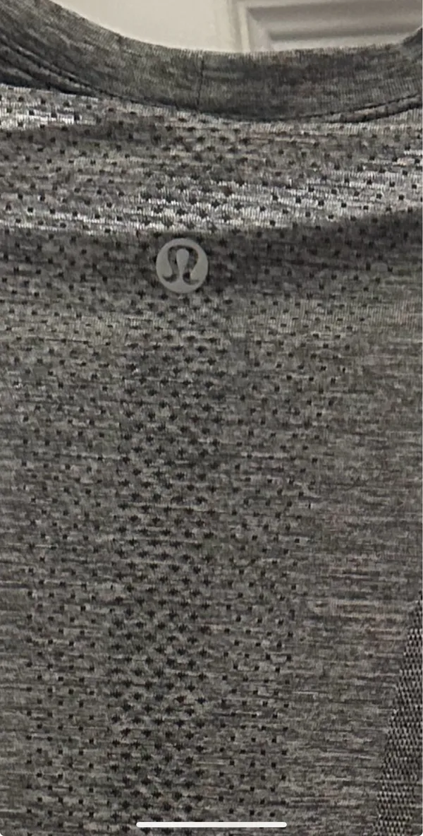Lululemon Swiftly Tech - Image 3