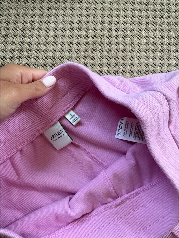 Aritzia Homestretch long sleeve and pant set - Image 5