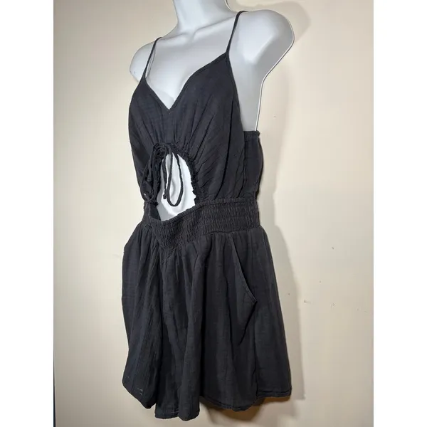 American Eagle Romper Black Gauze Cutout Tie Front Pockets Casual Medium Tall - Image 3