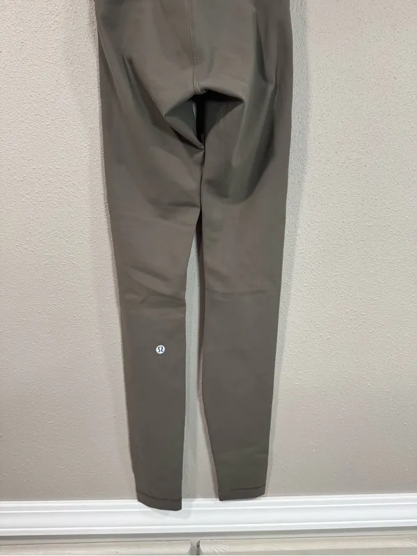 Lululemon Wunder Train Contour Fit High-Rise Tight - Image 3