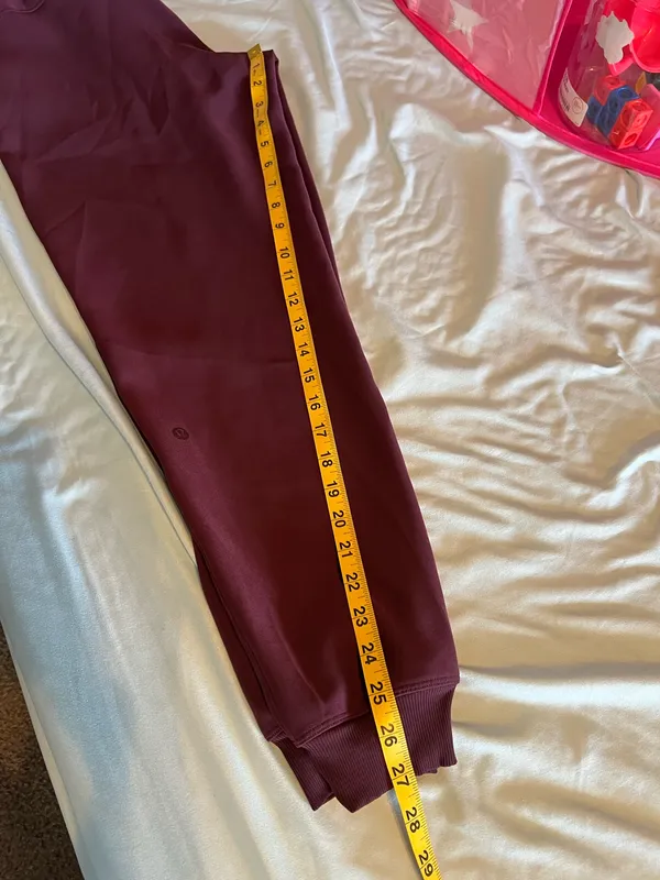 Lululemon Joggers - Image 6