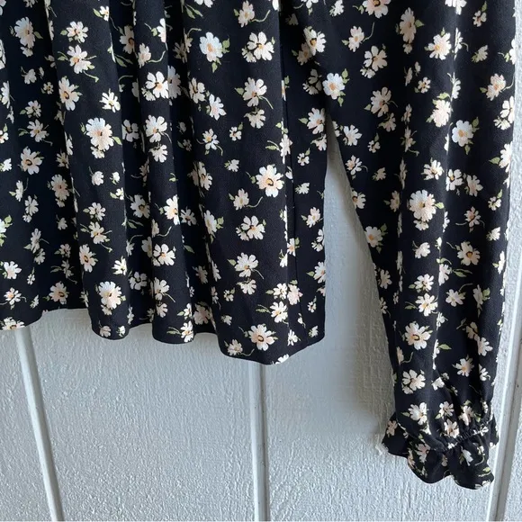 Reformation Ecovero‎ Black Floral Long Sleeve Theodora Top Blouse Size XS - Image 4
