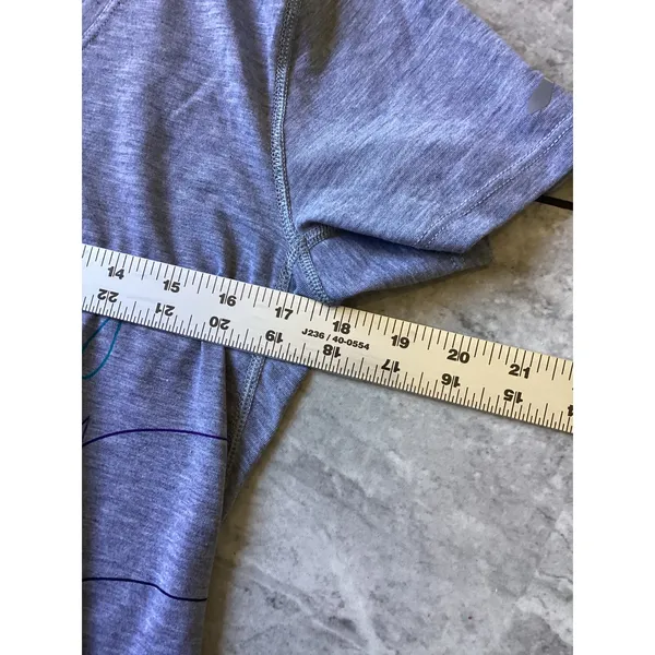 Brooks Run Happy Gray Heathered Graphic Running T-Shirt Womens Medium Scoop Neck - Image 2