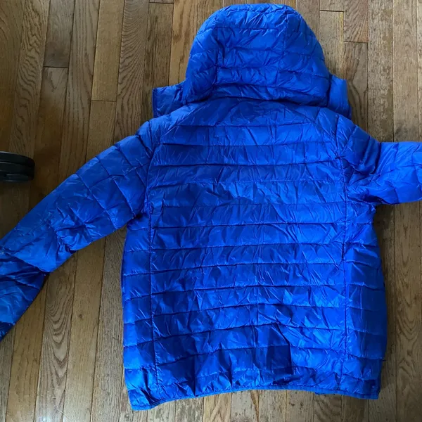 Vibrant Blue Hooded Puffer Jacket - Image 4