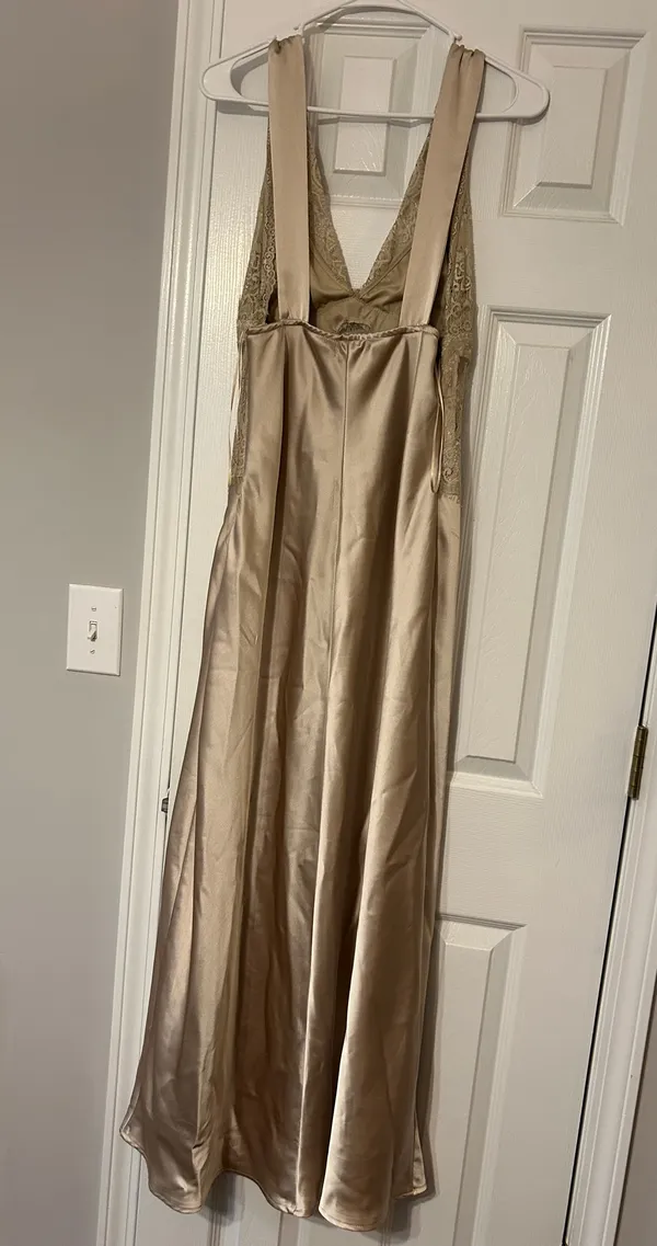 Maxi Dress Gold Size XL - Image 3