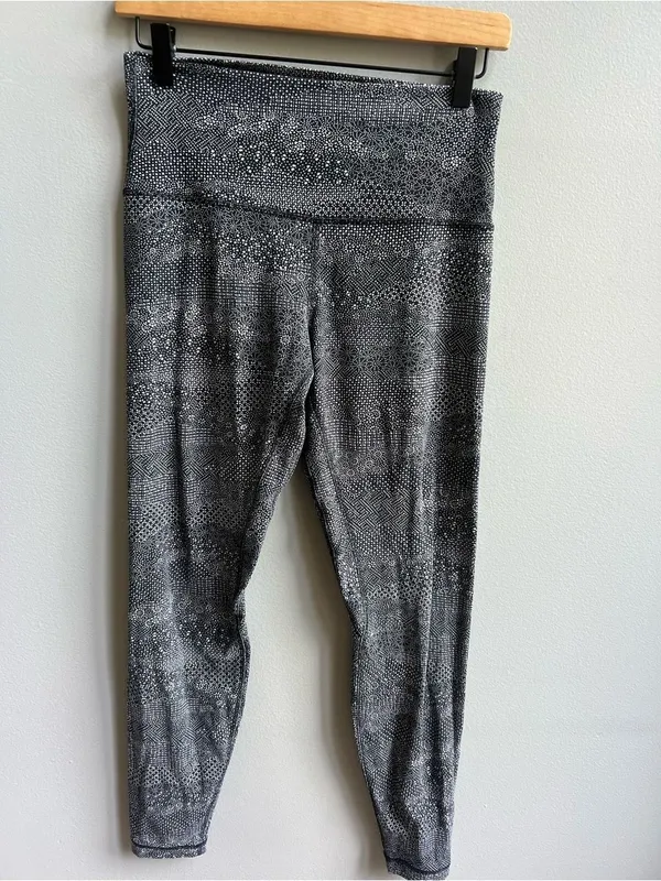 Lululemon Align Pant Full Length 28" Meisai Ice Grey Black Size 8 - Image 5
