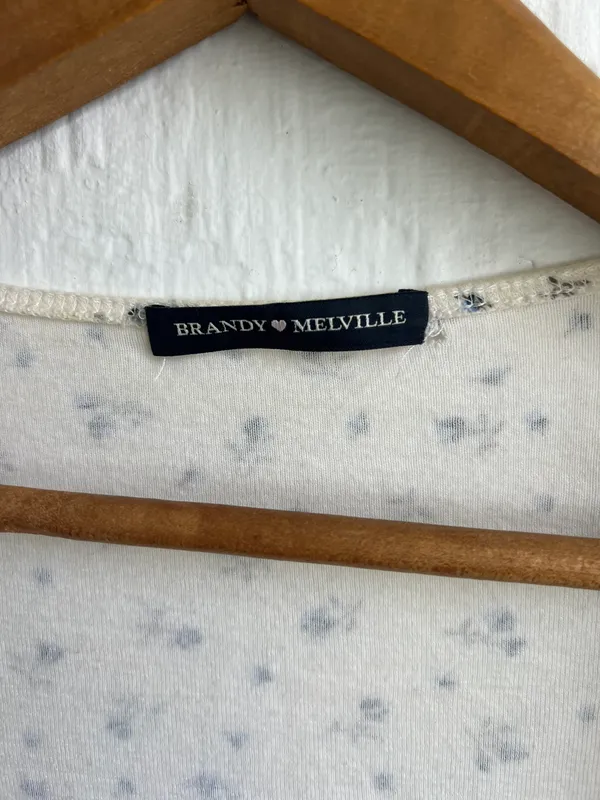 Brandy Melville Wrap Top - Image 5