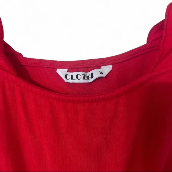 Amazon CLOZOZ Women’s Red Ribbed Crop Tank Top – Size Small, Ruffle Strap & Square Neck - Image 3