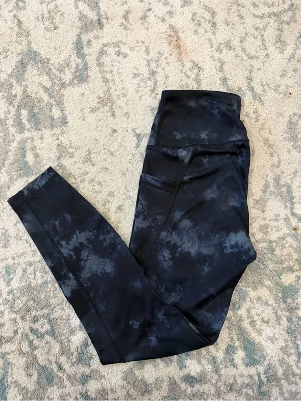 AS Revival Pocket Leggings Black Tie Dye Size Small NWOT - Image 4