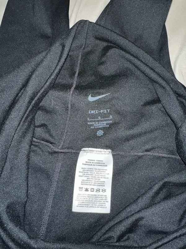 Maternity Nike Leggings - Image 2