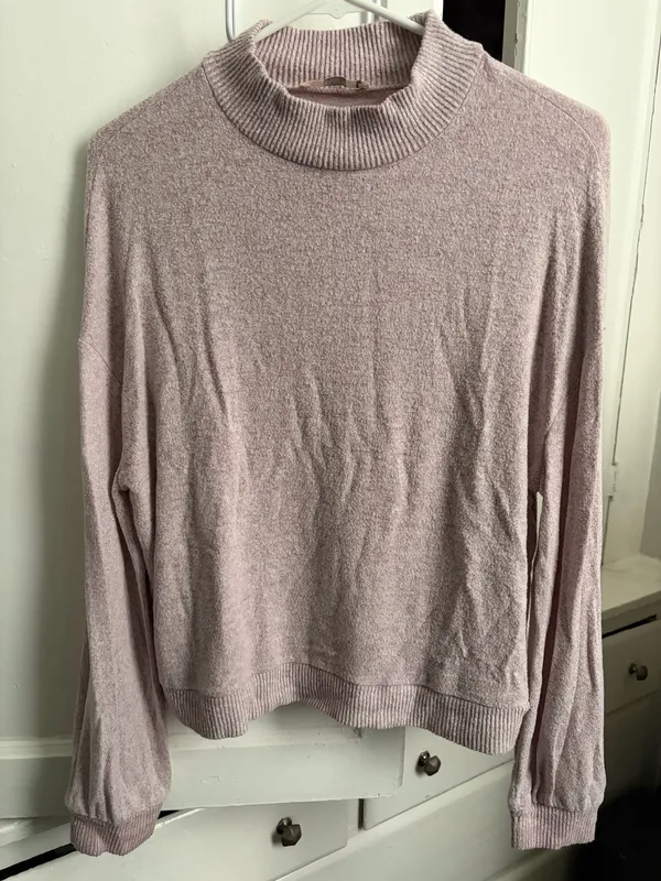 Women’s Lightweight Mock Neck Pullover Sweater - Dusty Pink Size S - Image 4