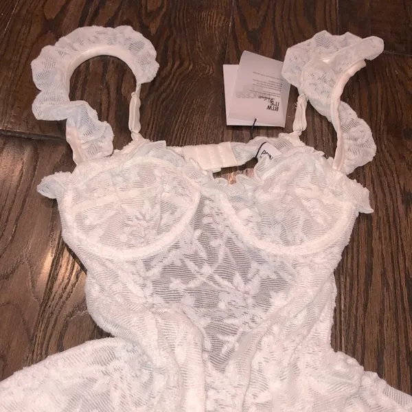 Princess Polly Mariea white frill mini dress new with tags size 0 - Image 7