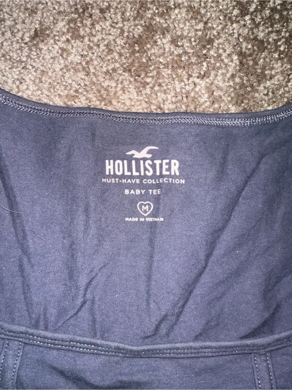 Hollister Navy Crop Top Size Medium 0536 - Image 2