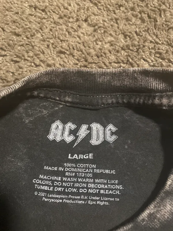 AC/DC Washed Tee Size Large - Image 3