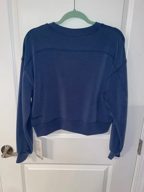 Lululemon Perfectly Oversized Cropped Crew Softstreme - Image 5