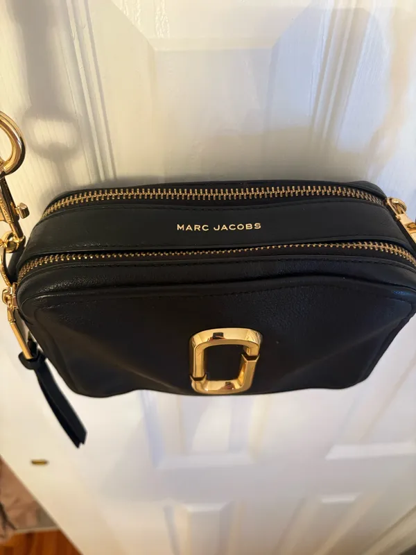 Marc Jacobs Crossbody Leather Bag - Image 2