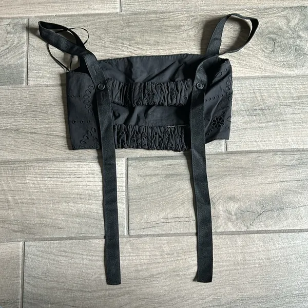Zara eyelet crop top - Image 3