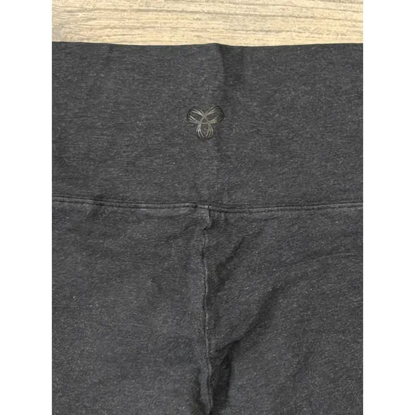 Tna Aritzia Compression High Rise Biker Shorts Charcoal‎ Grey XSmall 8" Gym Yoga - Image 7