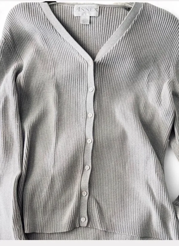 NWT casual corner annex shimmering light gray cardigan - Image 8