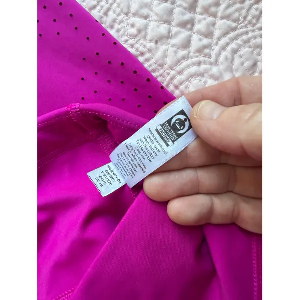 Athleta Pink Laser Cut 7/8 Leggings Size Small Hidden Zip Pocket Athletic Yoga - Image 9