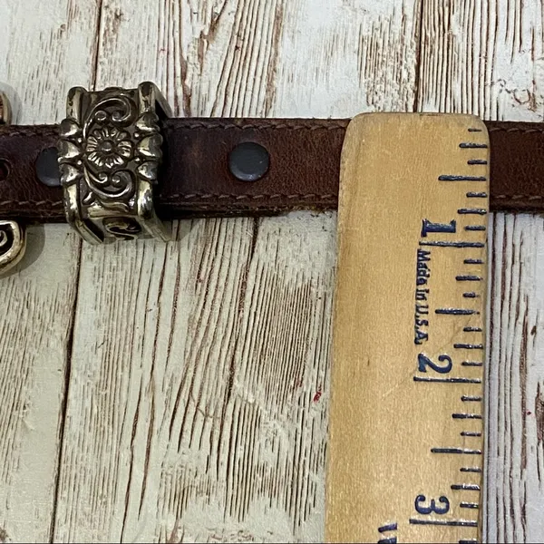 Justin Boots Brown Leather Silver tone Flower Conch Western Belt Size 35 - Image 8
