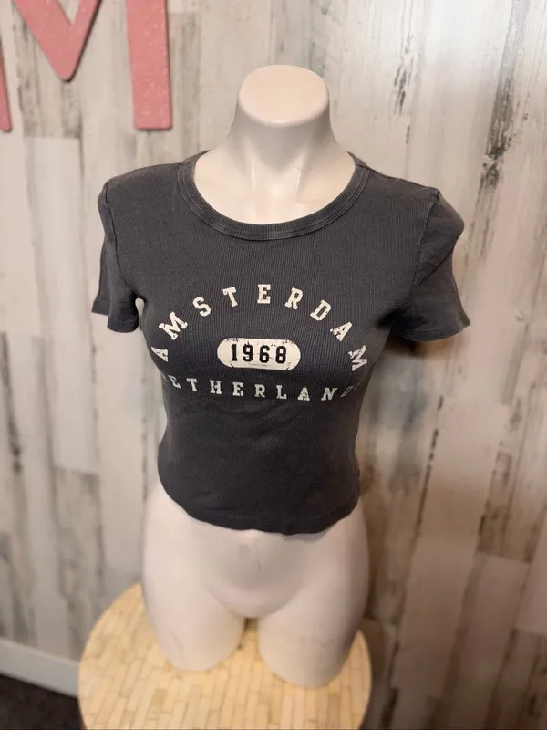 Social Culture Amsterdam 1968 Baby Tee Womens M Washed Charcoal Gray Ribbed - Image 2