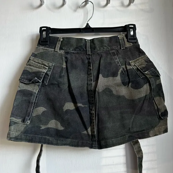 Camo skirt Multiple Size XS - Image 4