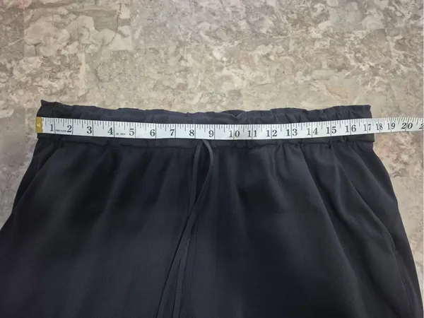 Lululemon women’s black stretch high rise workout lounge jogger pants size 14 - Image 8