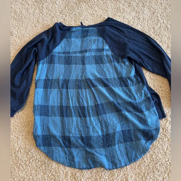 PILCRO long sleeve v neck flannel shirt - Image 12