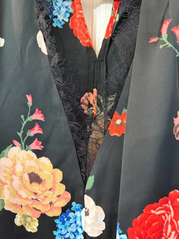 By Anthropologie Lace-Trim Silky Halter Tank Top Floral Scarf Size Medium New - Image 7