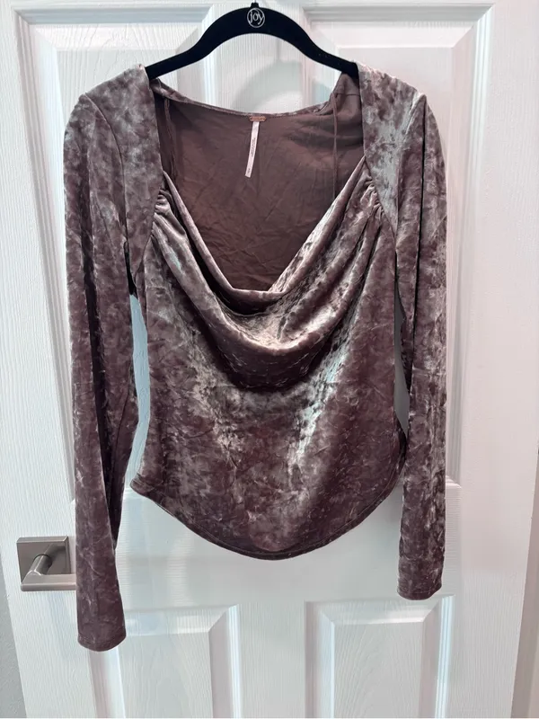 Free People Velvet Long-Sleeve Drape Neck Top - Taupe size Small - Image 4