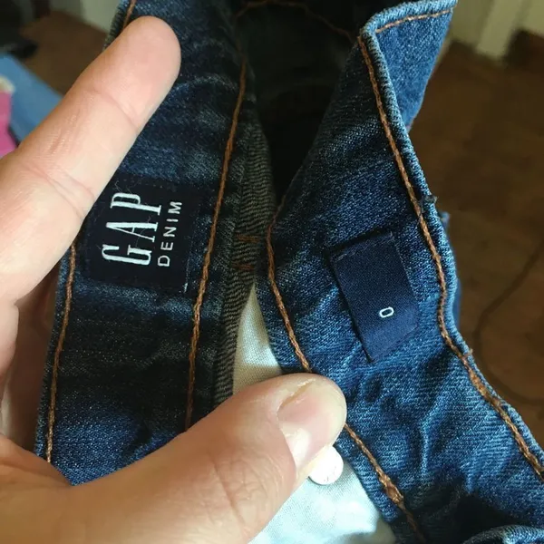 Gap dark wash size 0 Y2K denim micro mini skirt - Image 2