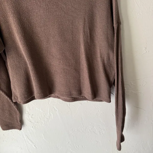 Gaze Sweater Y2k Small Brown Ribbed Knit Turtleneck Long‎ Sleeve Cropped Top - Image 3
