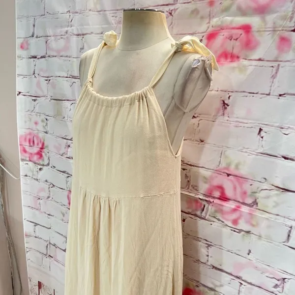 🔥🔥5 for $25🔥🔥 Lulus Sleeveless Tie Ribbon Shoulder Ruffled Cream Maxi Dress - Image 2