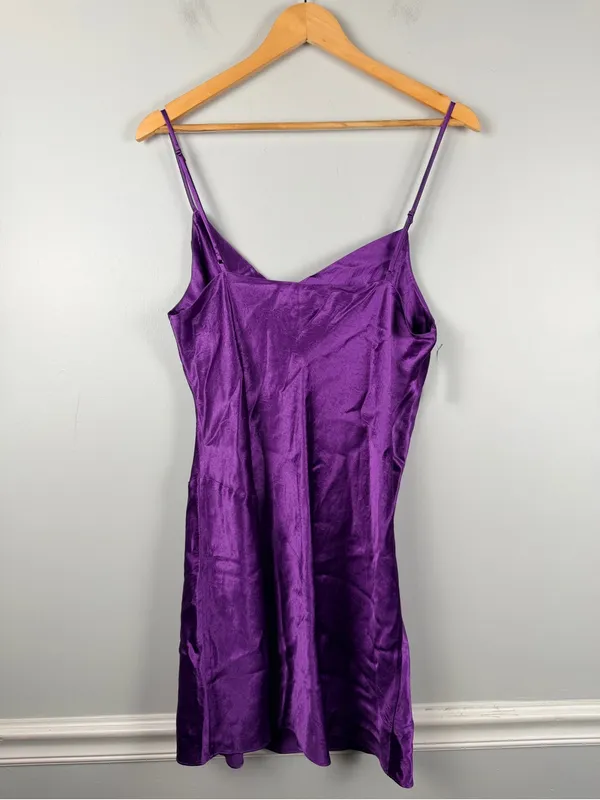New Aritzia Babaton model dress in ube purple size large - Image 8