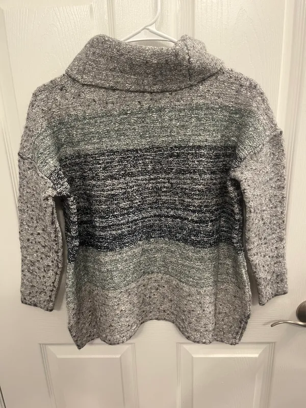 J. Jill Size Medium Cowl Neck 3/4 Sleeve Sweater - Image 4