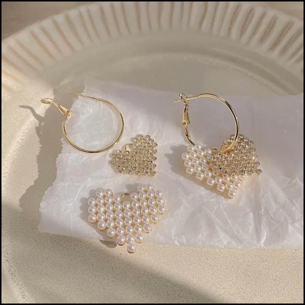 Women's Sweet Love Heart Pearl Dangle Drop Earrings - Image 4