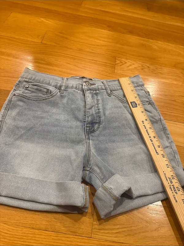 Curve appeal women’s Jean shorts size 8/29. - Image 6