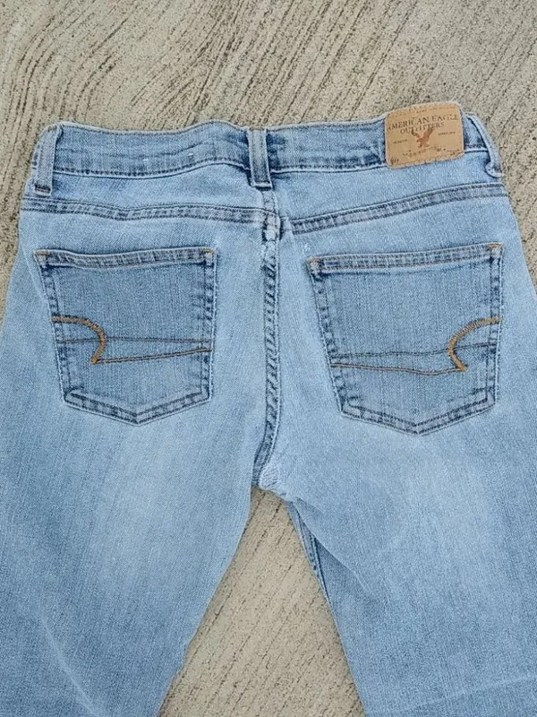 American Eagle 2P 28x29 Light Wash Flare Distressed Jeans Petite - Image 5