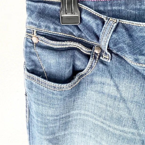 WRANGLER Blue Denim Pockets Distressed Bootcut Jeans 10 Rodeo Cowgirl Festival - Image 7