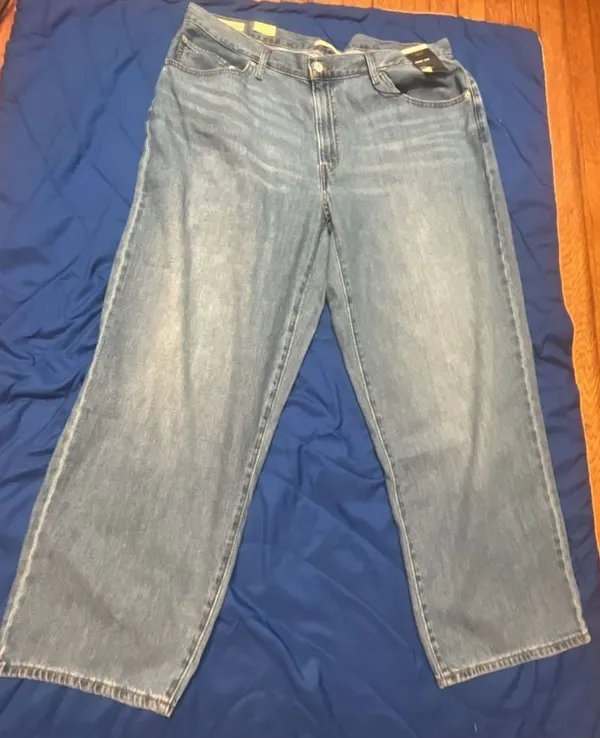 Levi's Baggy Dad Women's Blue Denim Jeans - Image 4