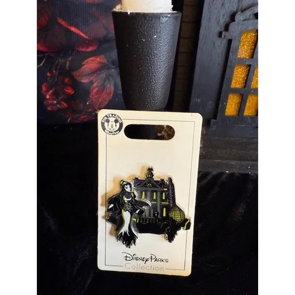Disney Parks Maleficent Haunted Mansion Enamel Trading Pin 2012 Villains NWT - Image 3