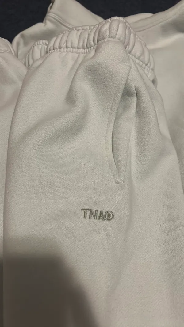 Aritzia TNA Sweat Set - Image 10