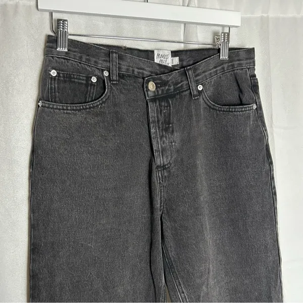 Princess‎ Polly Black Cross Waist Raw Hem Denim Jeans Size 4 - Image 3