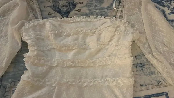 Little white dress - Image 3