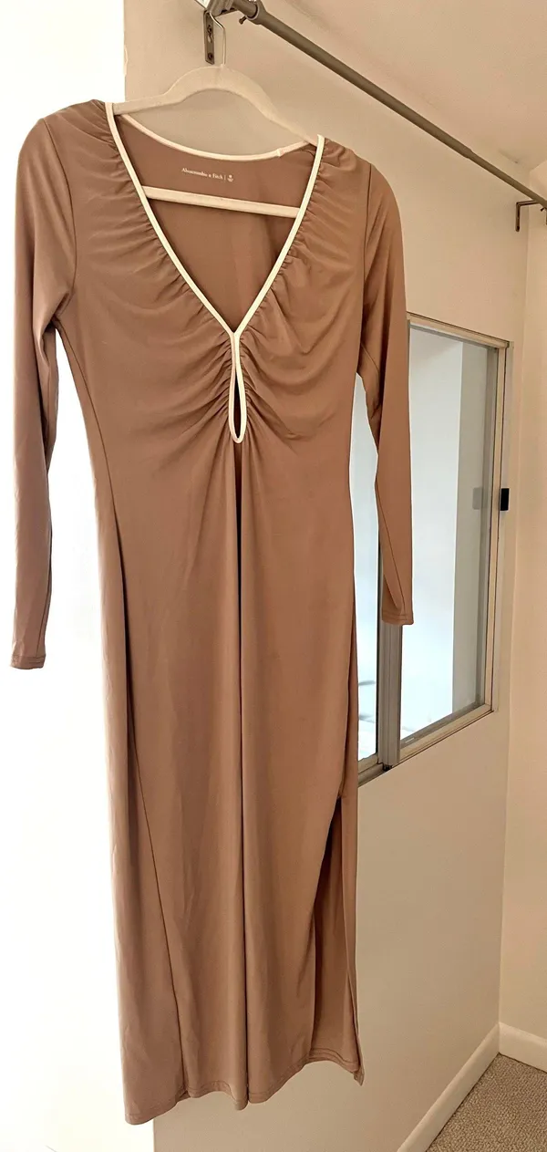 Abercrombie Long Sleeve Dress - Image 3