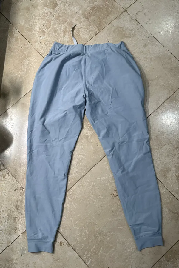 Under Armour Joggers - Image 4